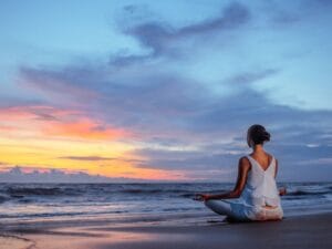 Como Uma Mulher de 50 Anos Mudou Sua Vida Profissional Com Apenas 10 Minutos de Reflexão Diária!